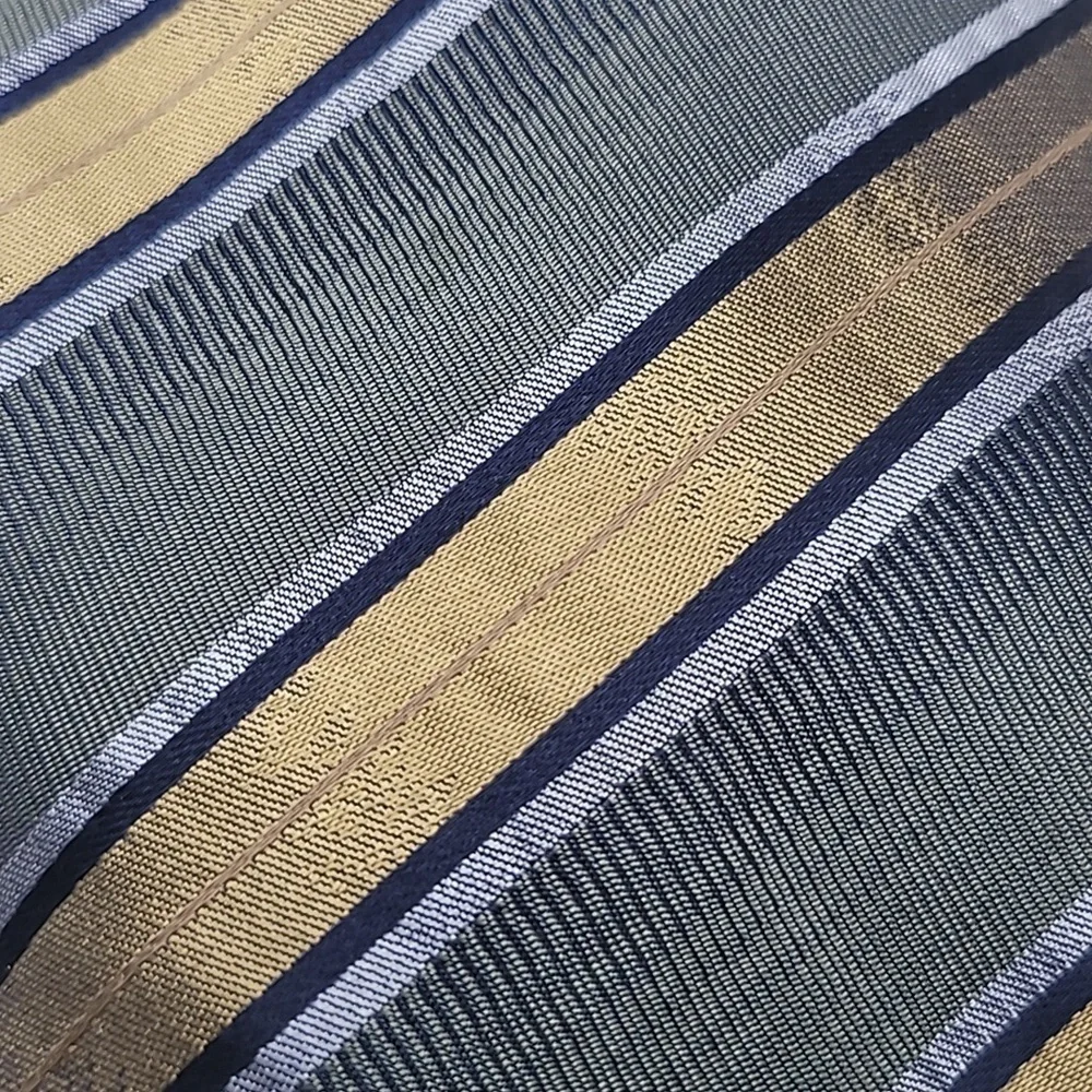 Kenneth Cole NY 100% Imported Silk Gold Gray Stripes Men's Tie